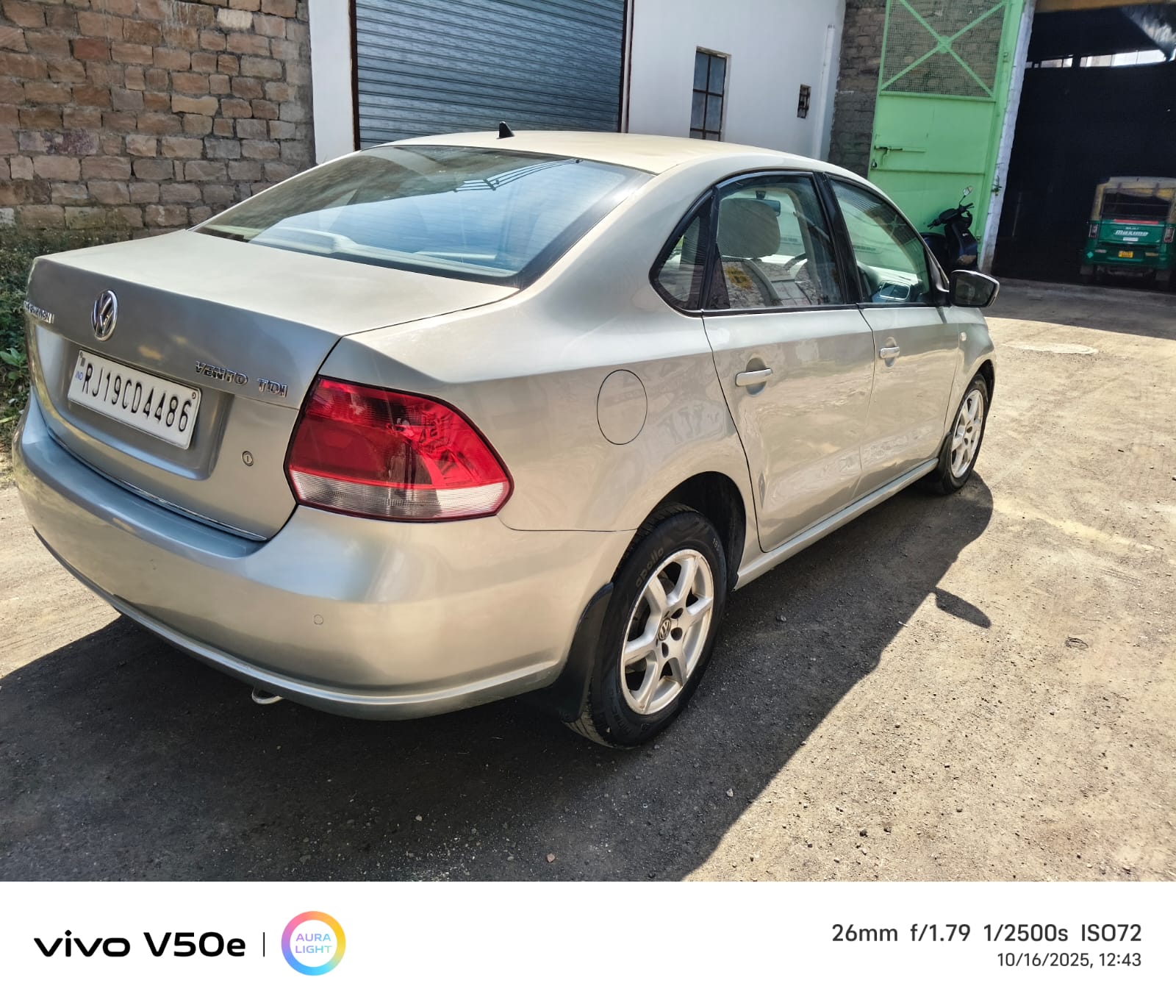 Volkswagen Vento(2012-2014) Highline Diesel